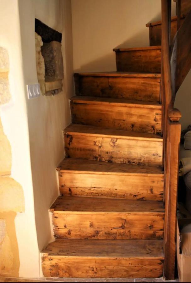 Joli Gite Pour 5 Personnes : Chez Cherrie Saint-Julien-de-Lampon Exterior foto